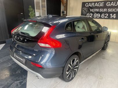 Volvo V40 (2)