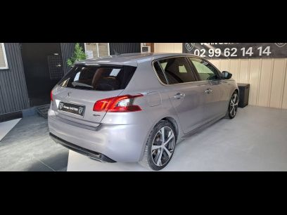 Peugeot 308 (2)