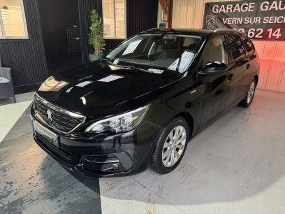 Peugeot 308 SW (2)